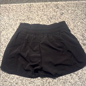 Lululemon black shorts